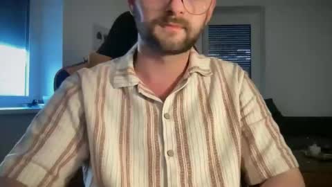 love bush online show from 04-26-26, 05:32