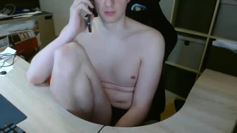 Snapshot of paulthesub chatting on 01-23-25, 12:41 Paul online show from 01-23-25, 12:41