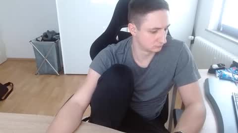 Snapshot of paulthesub chatting on 01-08-26, 11:56 Paul online show from 01-08-26, 11:56