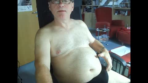 Pavlov aka Peter online show from 01-23-25, 09:18