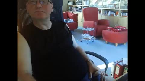 Pavlov aka Peter online show from 02-04-26, 09:15