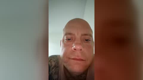 Snapshot of paweltomczuk326 chatting on 07-26-26, 04:25 paweltomczuk326 online show from 07-26-26, 04:25