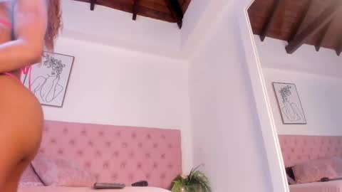 Snapshot of paytonferrara_ chatting on 09-19-25, 04:14 PaytonFerrara online show from 09-19-25, 04:14