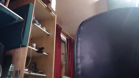 Snapshot of pc8474408 chatting on 10-05-25, 06:06 pc8474408 online show from 10-05-25, 06:06