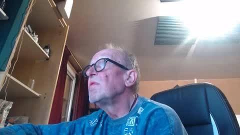 pc8474408 online show from 03-08-26, 03:27