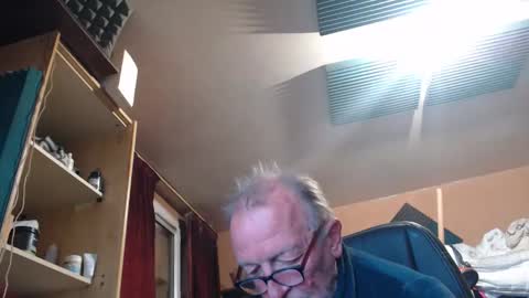 pc8474408 online show from 04-15-26, 10:55