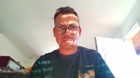 Snapshot of pchittt chatting on 10-30-25, 03:24 pchittt online show from 10-30-25, 03:24