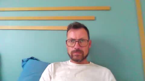 pchittt online show from 04-21-26, 02:01