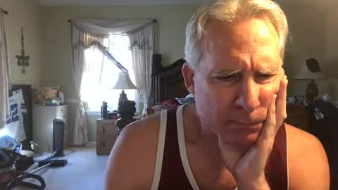 peacemakerone1 online show from 12-21-25, 09:33