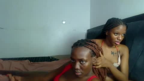 peach_ebonny online show from 06-20-26, 09:45