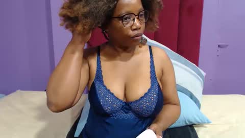 Snapshot of peachassxx chatting on 06-02-26, 05:31 peachy online show from 06-02-26, 05:31