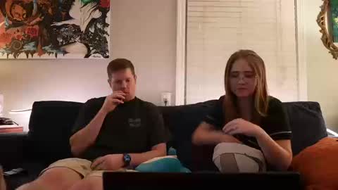 Snapshot of peachespunkins chatting on 10-11-25, 02:11 peachespunkins online show from 10-11-25, 02:11