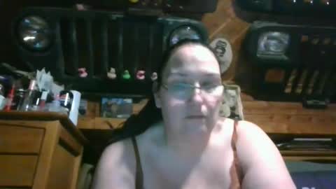 Snapshot of peachtree197 chatting on 02-13-26, 04:08 peachtree197 online show from 02-13-26, 04:08