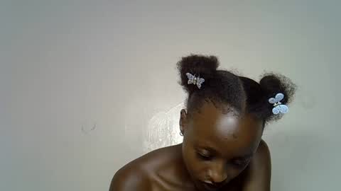 peachy_ebony online show from 12-14-25, 03:17