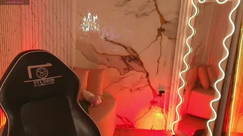 peachy_tay online show from 04-07-26, 11:10