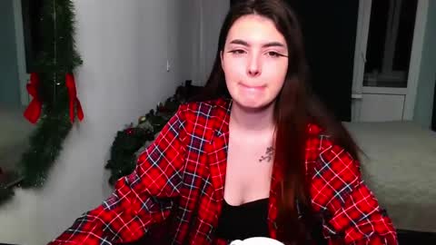 Snapshot of peachybabe__ chatting on 12-06-24, 11:14 Peachy online show from 12-06-24, 11:14