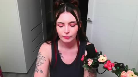 Snapshot of peachybabe__ chatting on 05-01-26, 07:40 Peachy online show from 05-01-26, 07:40