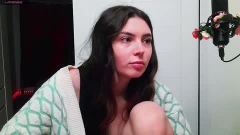 Snapshot of peachybabe__ chatting on 05-29-26, 10:41 Peachy online show from 05-29-26, 10:41