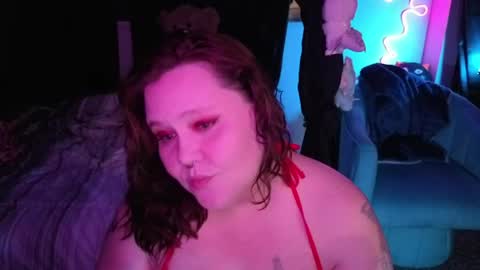 Peachy Nessa online show from 05-15-26, 10:00