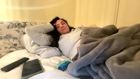 PeachyObsession online show from 04-05-26, 01:58