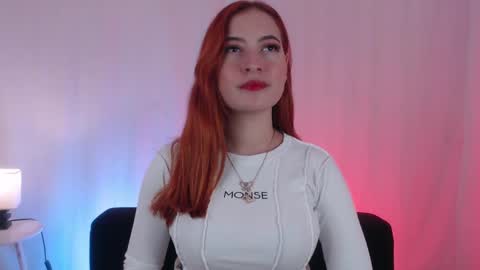 Snapshot of pear__moon chatting on 02-16-25, 09:38 LILLY online show from 02-16-25, 09:38