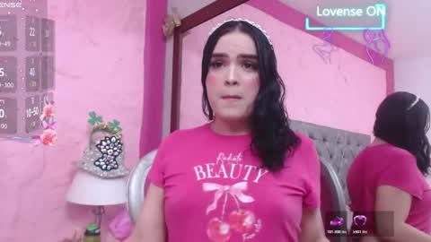 Snapshot of pearl_micheltsm chatting on 06-09-26, 01:12 michel online show from 06-09-26, 01:12