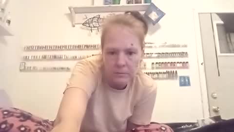 Snapshot of pearlmay629 chatting on 01-13-25, 05:23 Pearl May online show from 01-13-25, 05:23