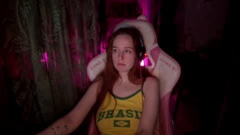 Adelina online show from 05-06-26, 01:36