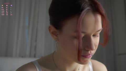 Lily online show from 04-07-26, 01:06