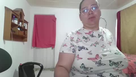 Snapshot of pecadodulce chatting on 01-29-25, 06:39 pecadodulce online show from 01-29-25, 06:39