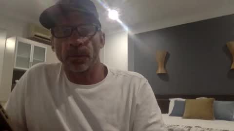 pedro________8 online show from 01-04-25, 08:39