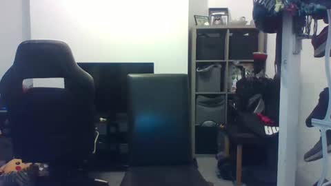 Snapshot of pedrok87 chatting on 04-11-26, 03:22 pedrok87 online show from 04-11-26, 03:22