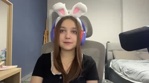 Luna Vale online show from 07-11-26, 04:10