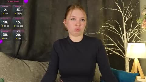 Kylie online show from 03-07-25, 10:24