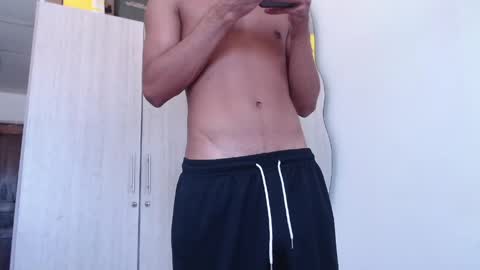Snapshot of peisko chatting on 05-10-26, 05:07 Derek online show from 05-10-26, 05:07