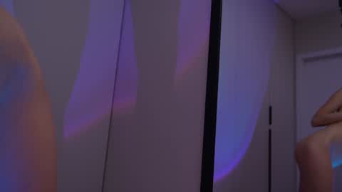 Pelagy Show time 2-10 pm Dubai time zone online show from 01-05-25, 06:24