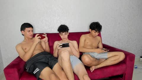 CAIN-19  ALLEN-18 RONALD-18 AUSTIN-18 MOD DANTE online show from 01-08-25, 06:41