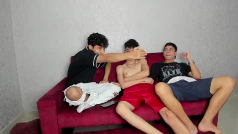 CAIN-19  ALLEN-18 RONALD-18 AUSTIN-18 MOD DANTE online show from 01-08-25, 08:50