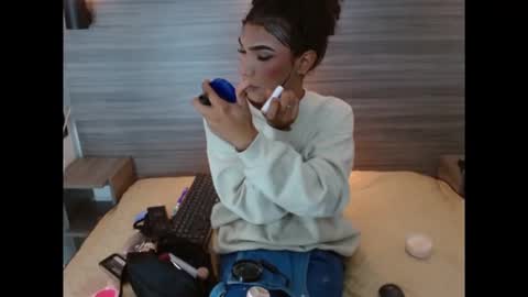 Penelopee Rouse online show from 11-24-25, 08:08