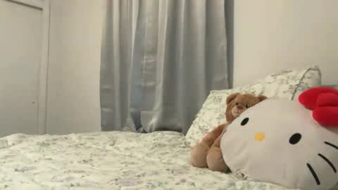Snapshot of penelopeinwonderland chatting on 05-08-26, 02:39 penelopeinwonderland online show from 05-08-26, 02:39