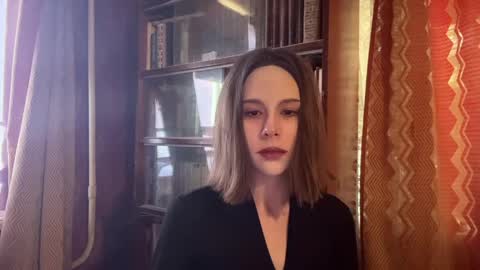 Snapshot of pennilinko chatting on 03-25-26, 09:37 Alya online show from 03-25-26, 09:37
