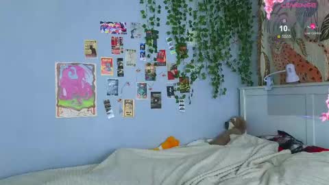 Snapshot of penny_staar chatting on 05-26-26, 06:42 Penny staar online show from 05-26-26, 06:42