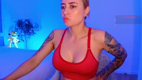 Hi Im Penelope  better vibrations  1111 online show from 06-21-26, 08:28