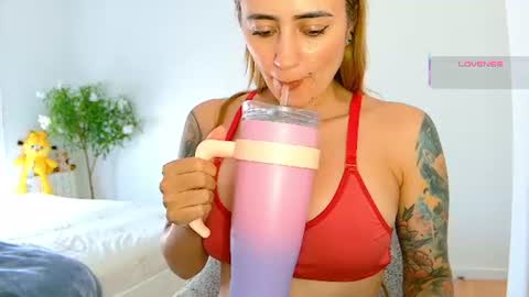 Hi Im Penelope  better vibrations  1111 online show from 06-29-26, 10:15