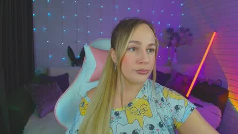 Dia  online show from 01-17-25, 05:30