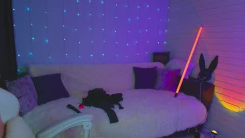 Dia  online show from 03-05-25, 08:32