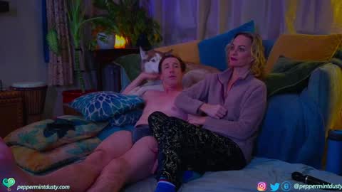 Peppermint and Dusty  online show from 01-04-25, 06:09