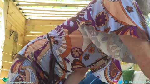 Peppermint and Dusty  online show from 04-07-26, 06:52