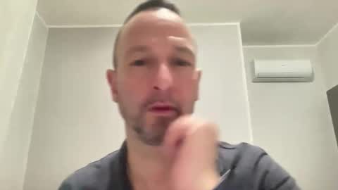 peppinslosqualo online show from 04-05-26, 02:09