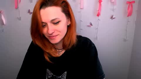 Mia online show from 03-20-26, 08:08